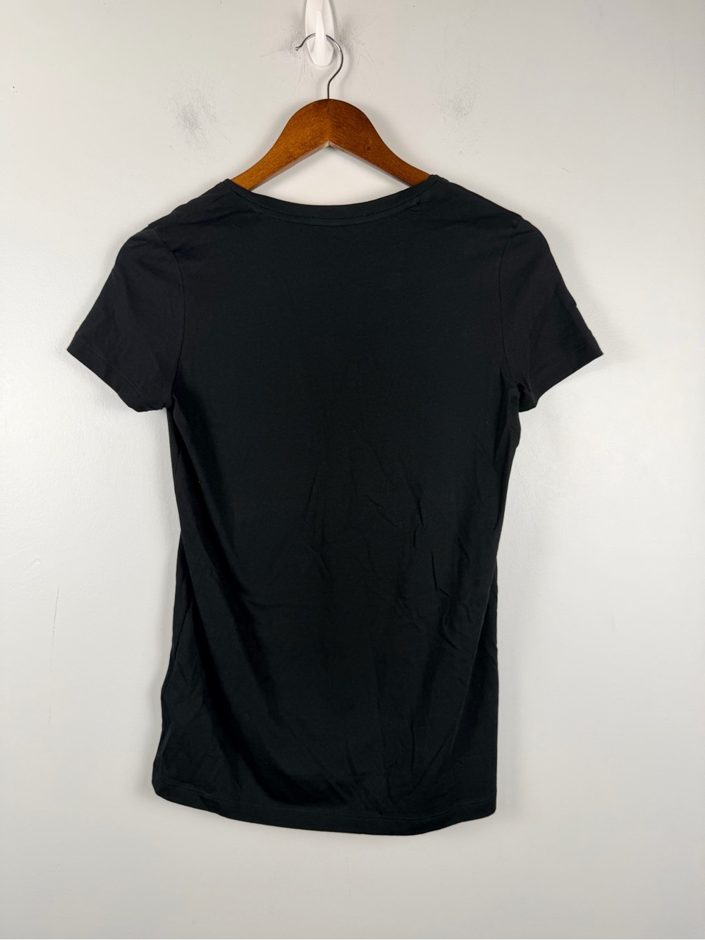 Lacoste black v-neck 100% cotton tshirt new size 4 - Picture 5 of 5